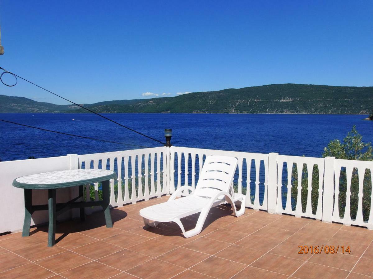 Apartments Валун Екстериор снимка