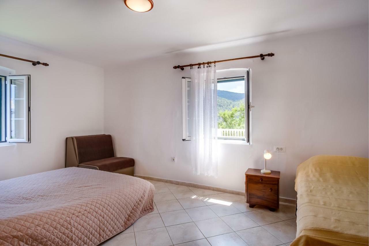 Apartments Валун Екстериор снимка