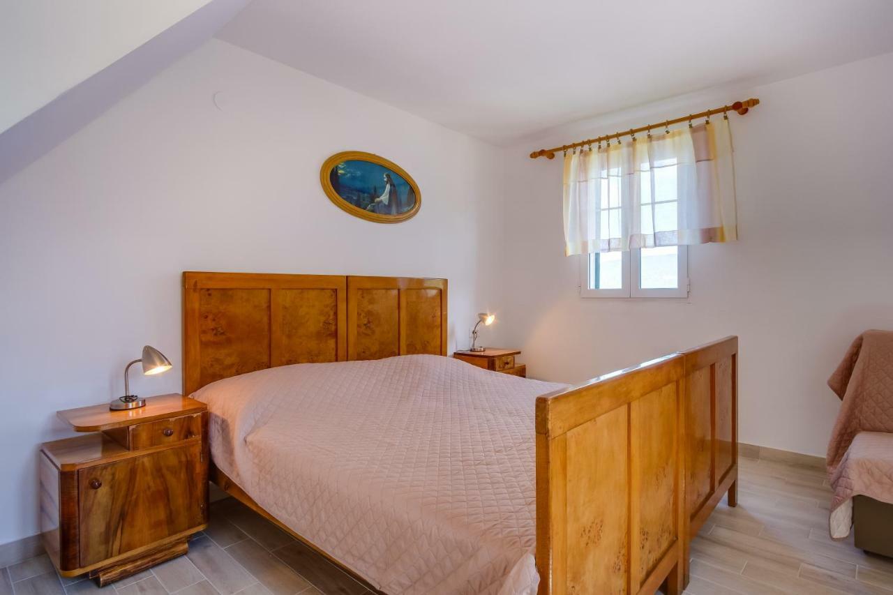 Apartments Валун Екстериор снимка