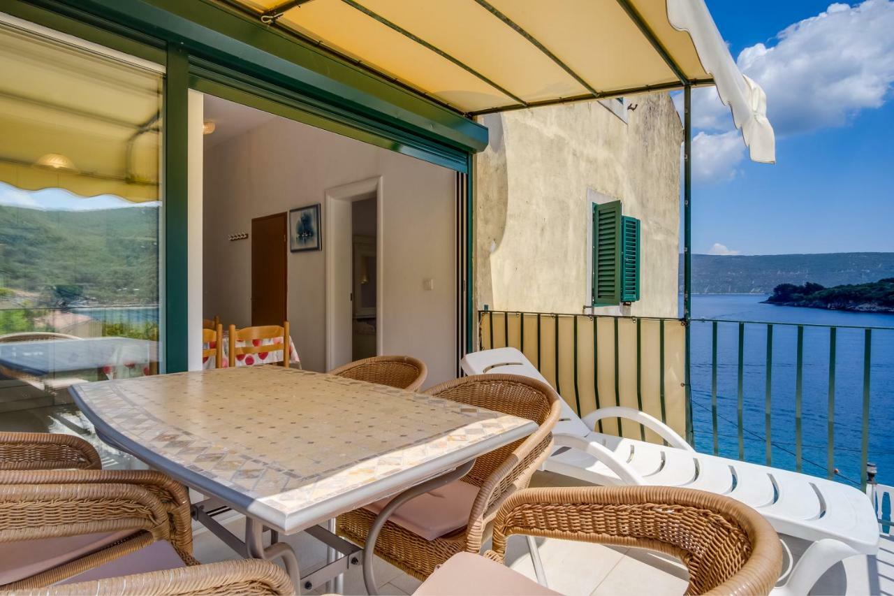 Apartments Валун Екстериор снимка