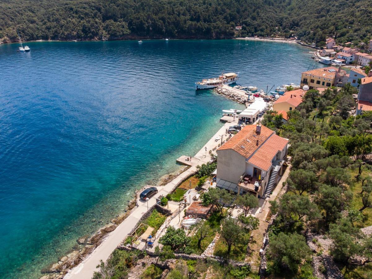 Apartments Валун Екстериор снимка